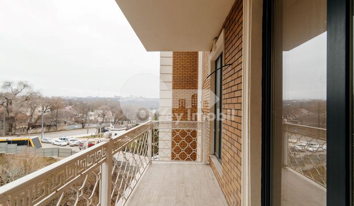 Квартира, Центр, КОНСТАНТИН СТЕРЕ