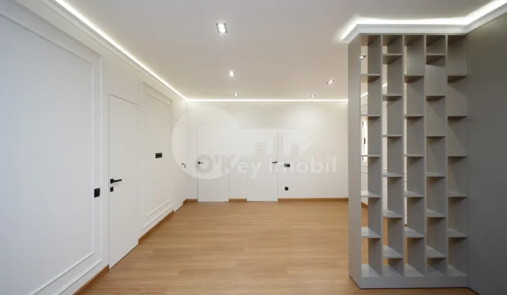 Квартира, Чеканы, МИРЧА ЧЕЛ БЭТРЫН