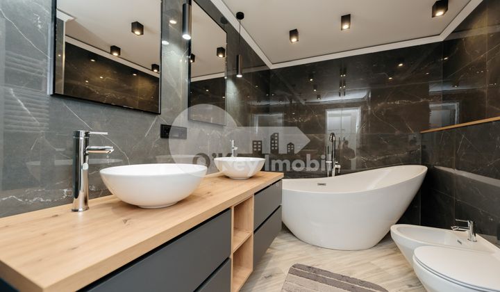 Квартира, Центр, Б. П. ХАЖДЕУ