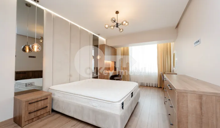 Apartament, Centru, PETRU RAREȘ