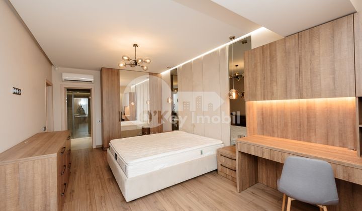 Apartament, Centru, PETRU RAREȘ