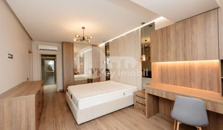 Apartament, Centru, PETRU RAREȘ