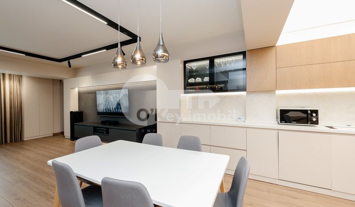 Apartament, Centru, PETRU RAREȘ