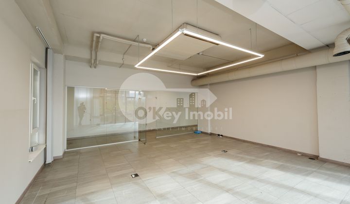 Oficiu, Centru, LEV TOLSTOI