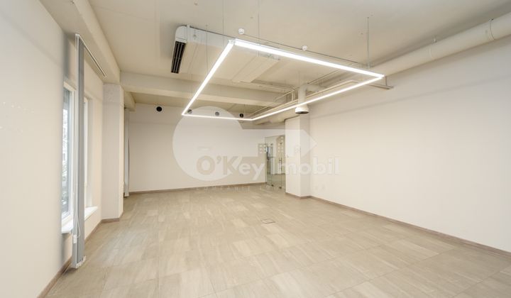 Oficiu, Centru, LEV TOLSTOI