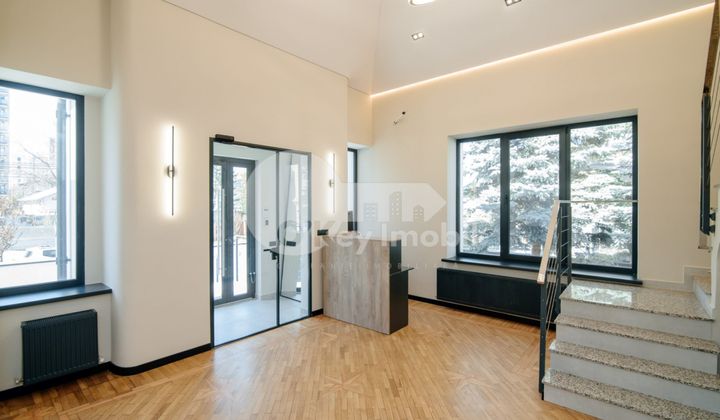 Oficiu, Buiucani, PARIS