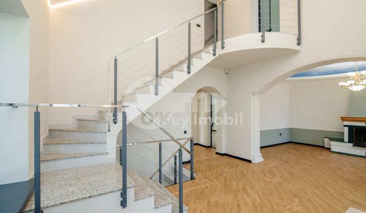 Oficiu, Buiucani, PARIS