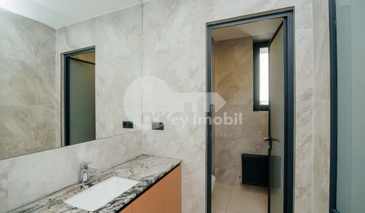 Oficiu, Buiucani, PARIS