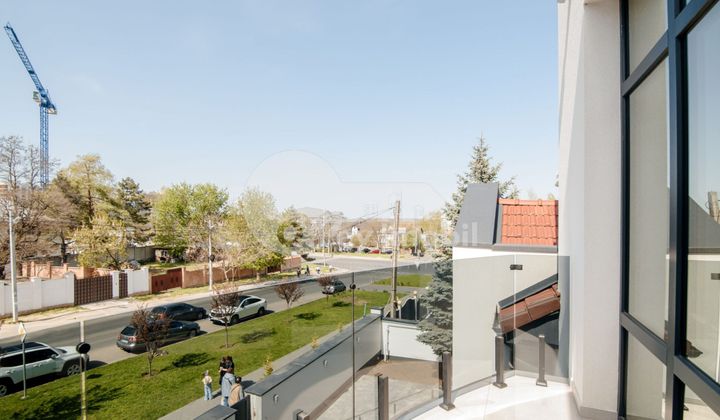 Oficiu, Buiucani, PARIS