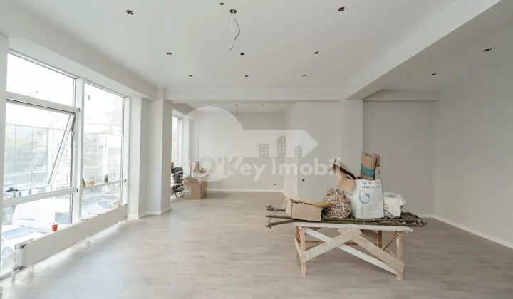 Spațiu comercial, Buiucani, CALEA IEȘILOR