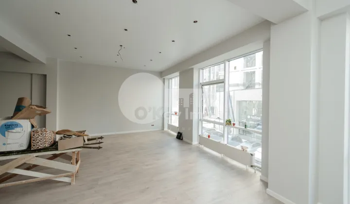 Spațiu comercial, Buiucani, CALEA IEȘILOR