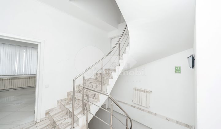 Oficiu, Centru, COLUMNA