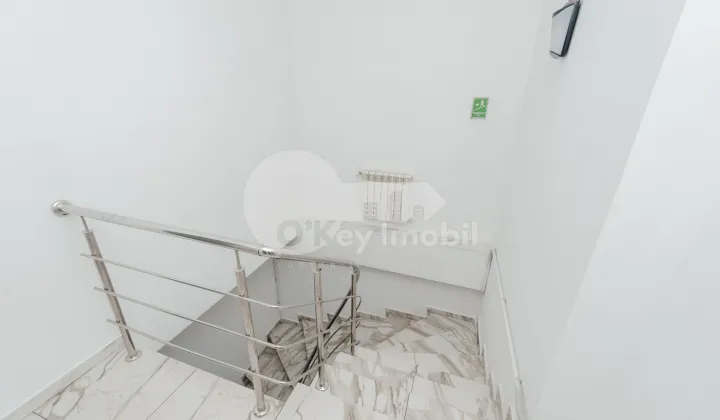 Oficiu, Centru, COLUMNA