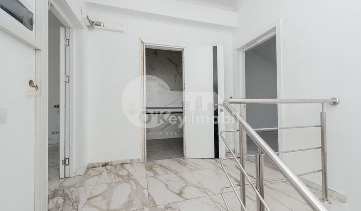 Oficiu, Centru, COLUMNA