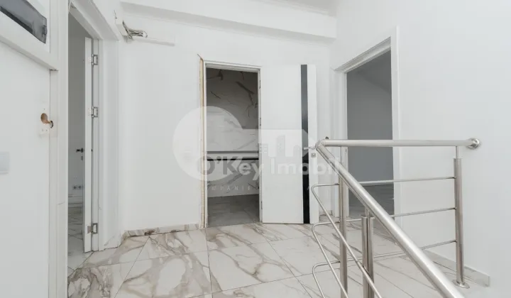 Oficiu, Centru, COLUMNA