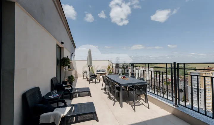 Пентхаус, Чеканы, МИРЧА ЧЕЛ БЭТРЫН