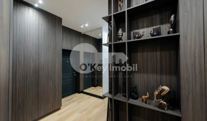 Пентхаус, Чеканы, МИРЧА ЧЕЛ БЭТРЫН