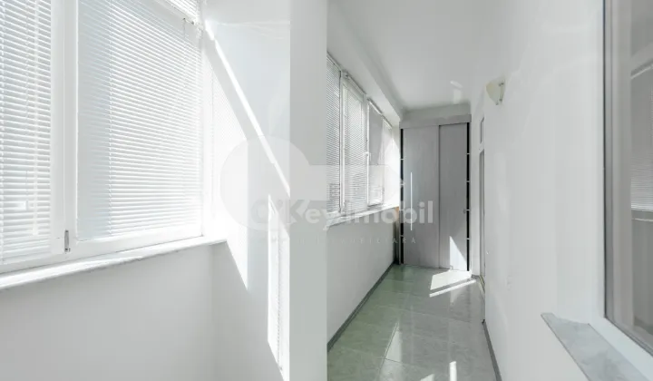 Квартира, Центр, МИХАЙ ЕМИНЕСКУ