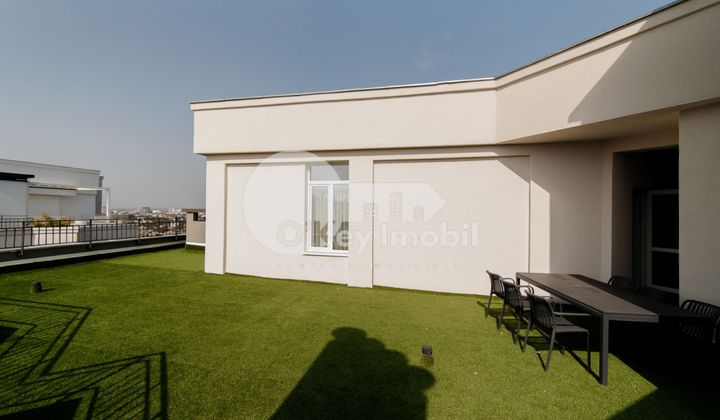 Penthouse, Centru, MELESTIU