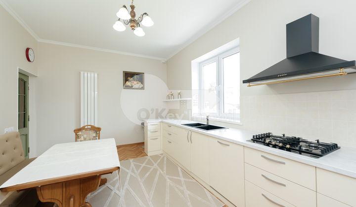 Apartament, Buiucani, VASILE STROESCU