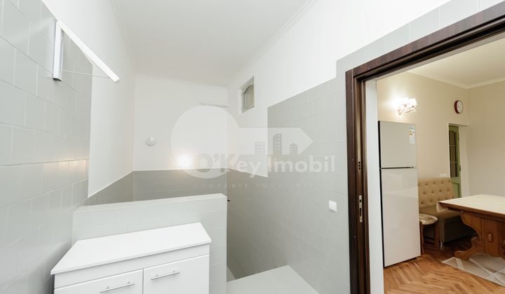 Apartament, Buiucani, VASILE STROESCU