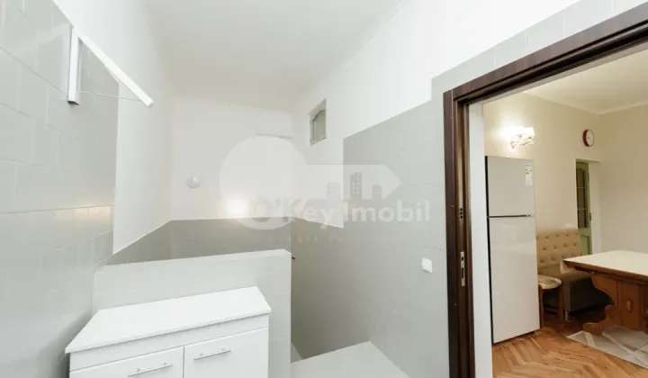 Apartament, Buiucani, VASILE STROESCU