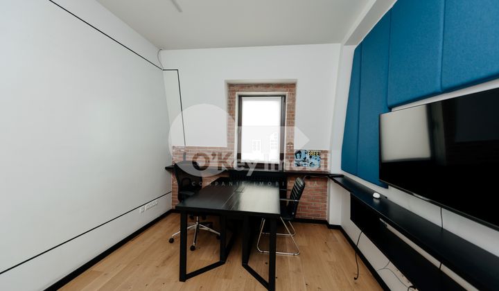 Oficiu, Centru, EUGEN DOGA