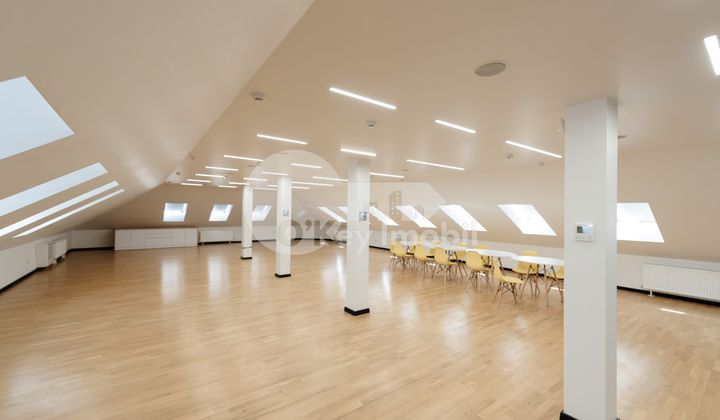 Oficiu, Centru, EUGEN DOGA