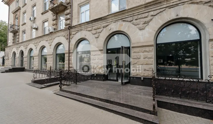 Spațiu comercial, Centru, ȘTEFAN CEL MARE