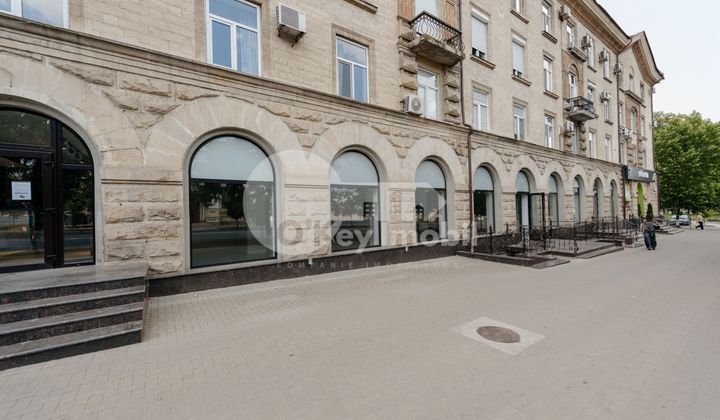 Комм. помещение, Центр, ШТЕФАН ЧЕЛ МАРЕ