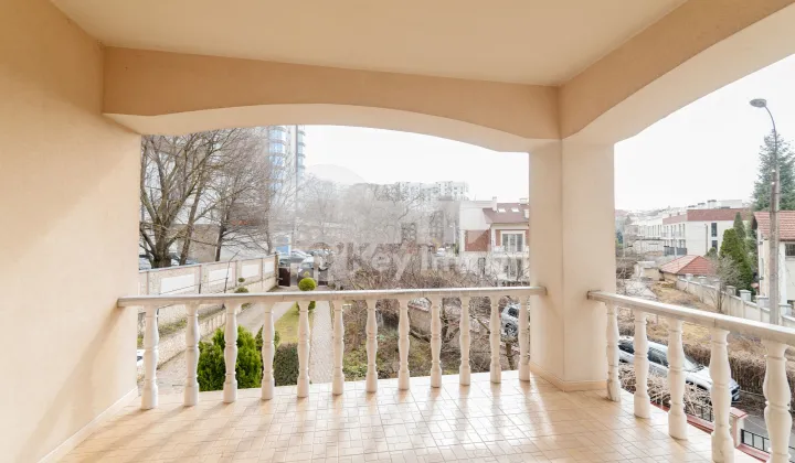 Oficiu, Centru, DÎMBULUI