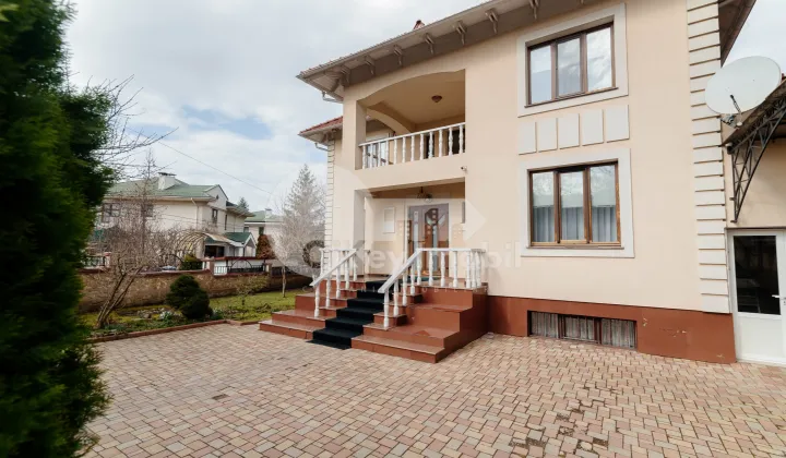 Oficiu, Centru, DÎMBULUI