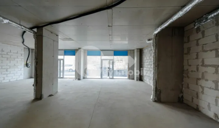 Spațiu comercial, DUMBRAVA