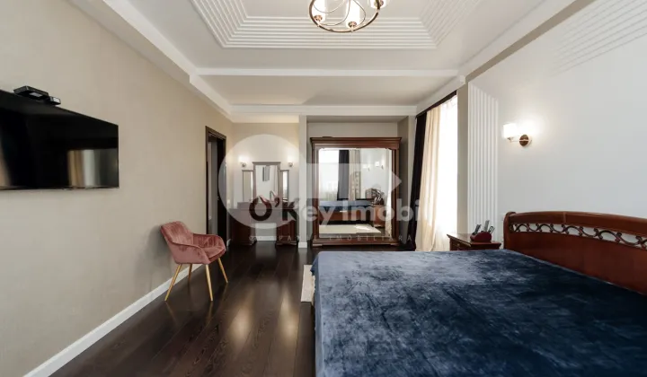 Apartament, Centru, PETRU RAREȘ