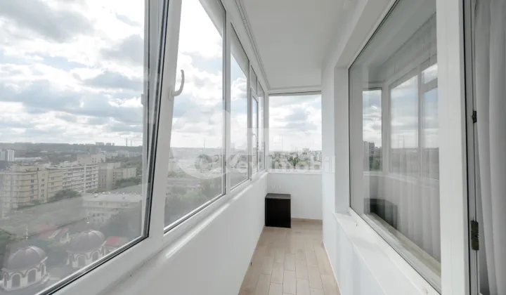 Apartament, Centru, PETRU RAREȘ