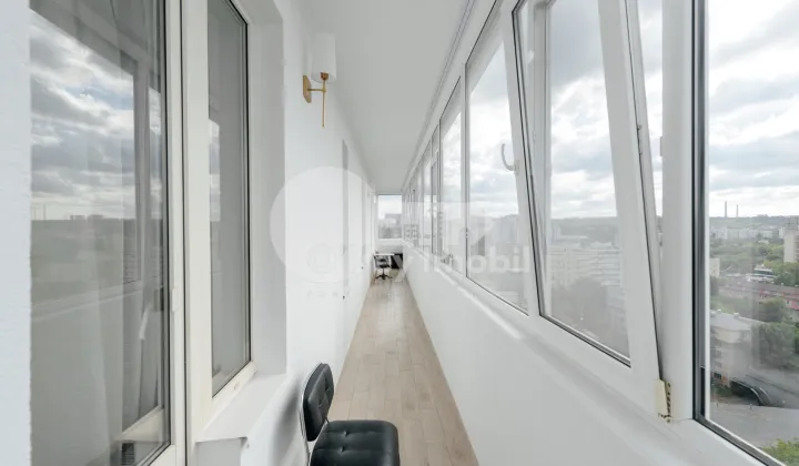 Apartament, Centru, PETRU RAREȘ