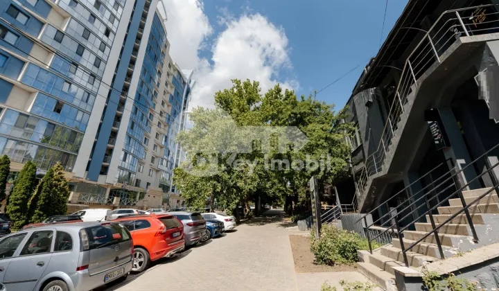 Spațiu comercial, Râșcani, MIRON COSTIN