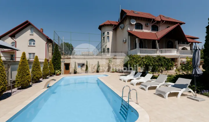 Комм. помещение, ТОГАТИН