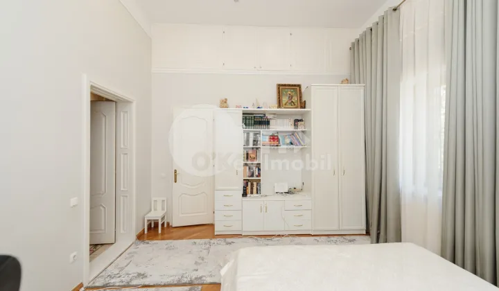 Комм. помещение, ТОГАТИН