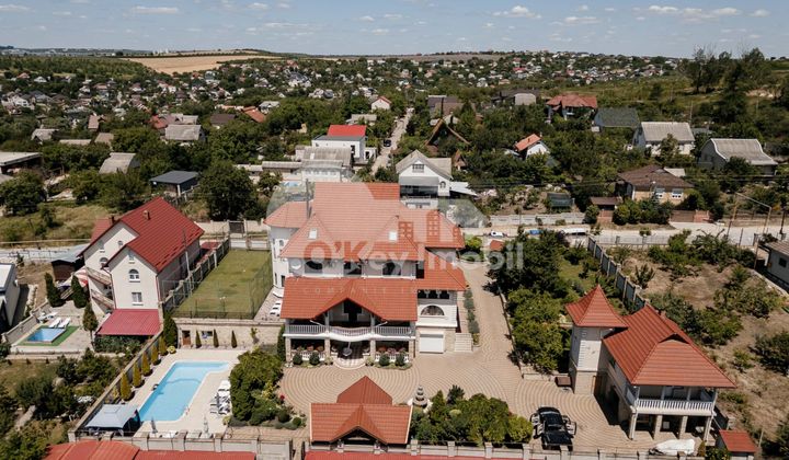 Комм. помещение, ТОГАТИН