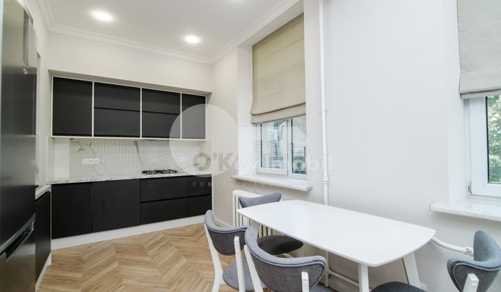 Квартира, Центр, ШТЕФАН ЧЕЛ МАРЕ