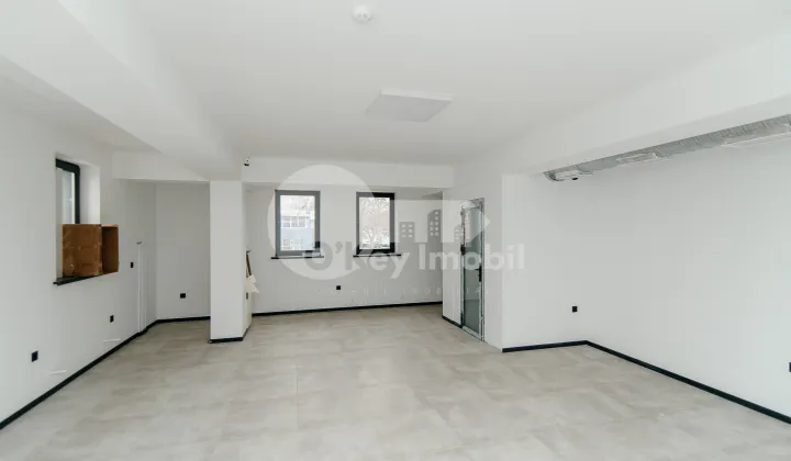 Oficiu, Botanica, DACIA