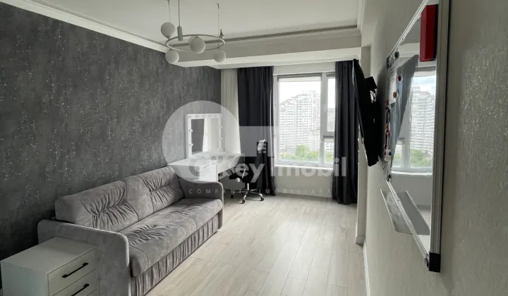 Penthouse, Botanica, BUREBISTA