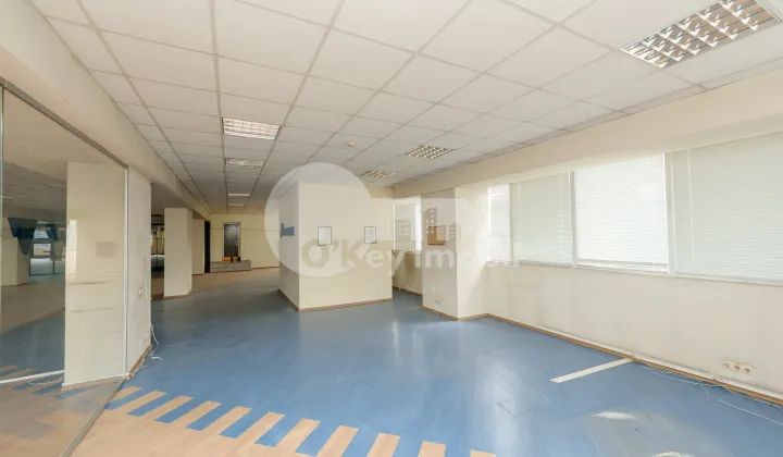 Spațiu comercial, Buiucani, CALEA IEȘILOR