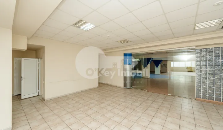 Spațiu comercial, Buiucani, CALEA IEȘILOR