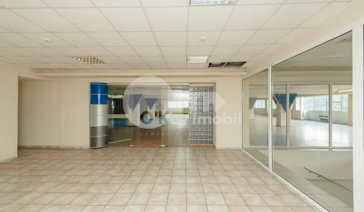 Spațiu comercial, Buiucani, CALEA IEȘILOR