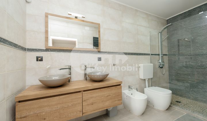 Casă, MĂGDĂCEȘTI