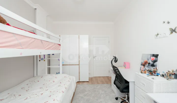 Apartament, Buiucani, ION BUZDUGAN