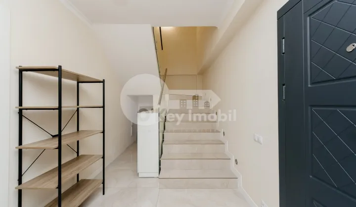 Penthouse, Botanica, BUREBISTA