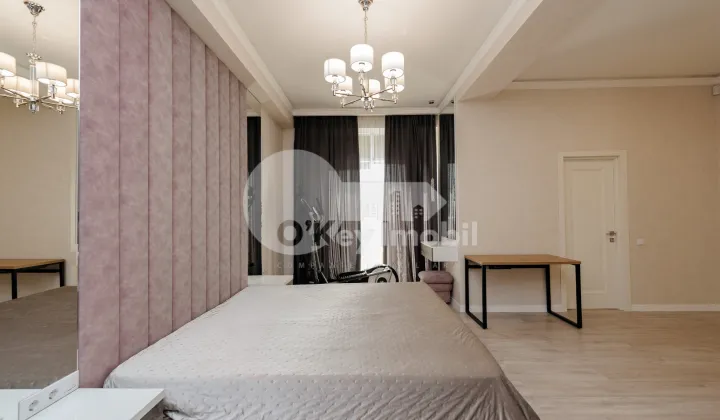 Penthouse, Botanica, BUREBISTA